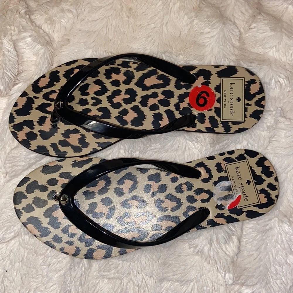 NWOT Kate Spade Flatbush Leopard print Flip Flops -